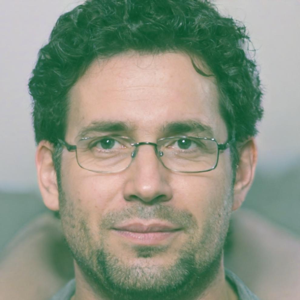 Reader Farouk Yilmaz portrait